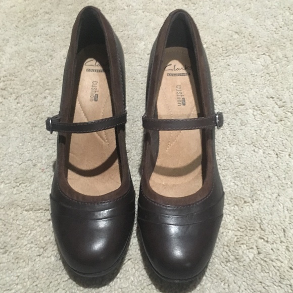 clarks chorus jazz black suede